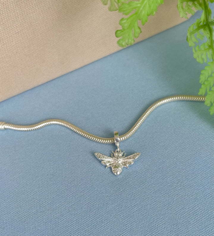 5f98f1308c8dd81a1b4b5e621a0fd940