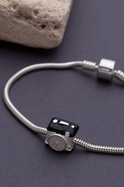 e35af5deb48dbaddc7aba07835c8d613