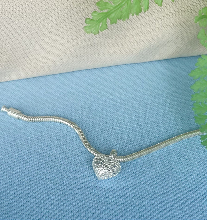 f93a614ef82c72c589ee08d3adec50d1